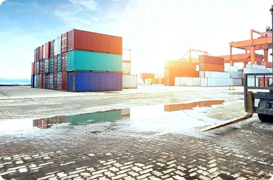 Container-Loesungen-von-by-container